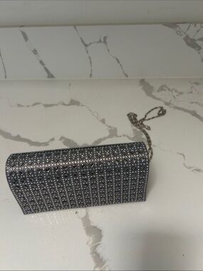 Dazzling Silver Crystal Evening Clutch with Chain Strap